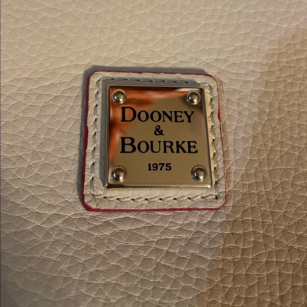 Dooney & Bourke Purse - Picture 4 of 11